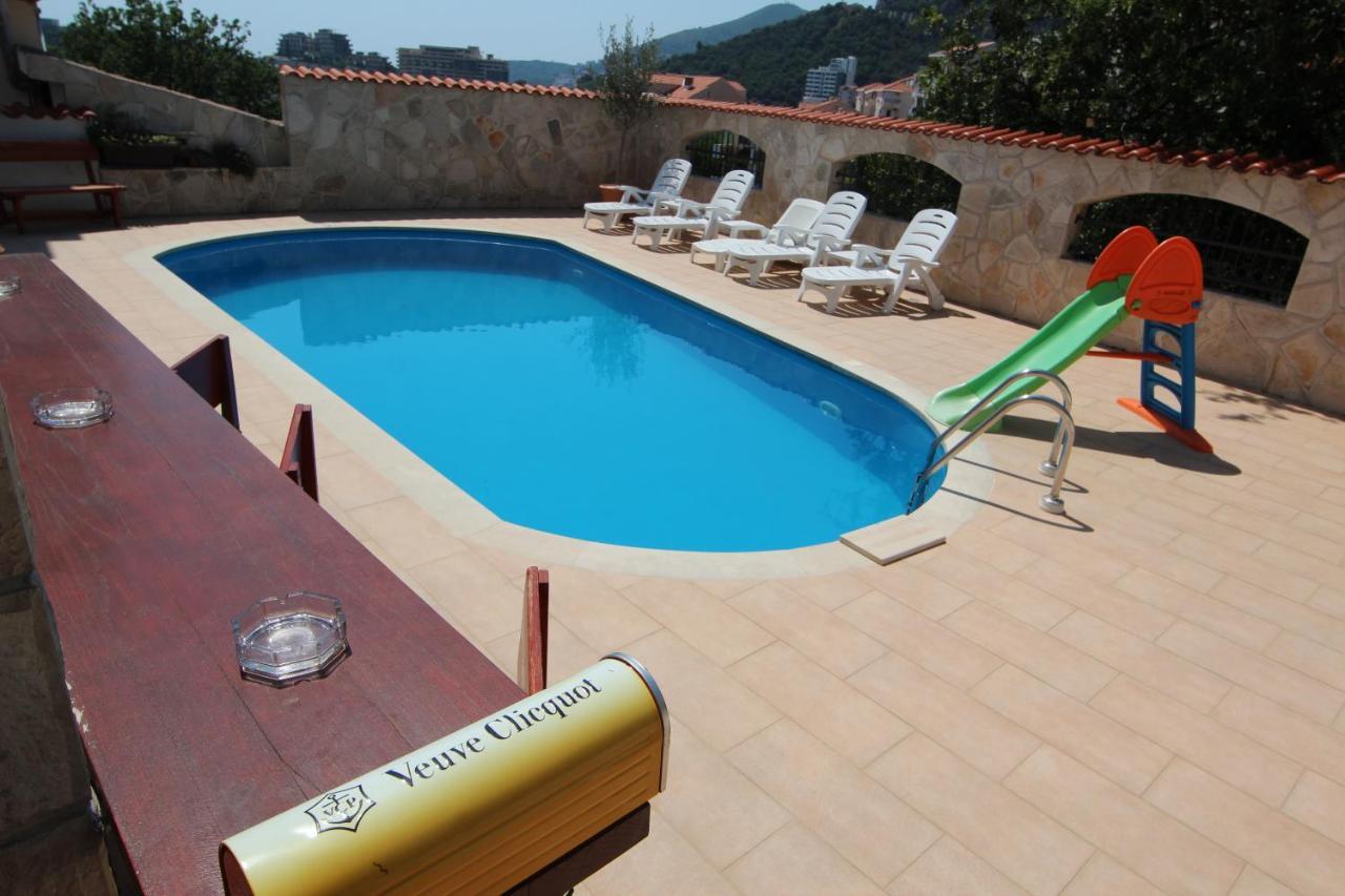 Sunny Hill Residence Bečići Luaran gambar